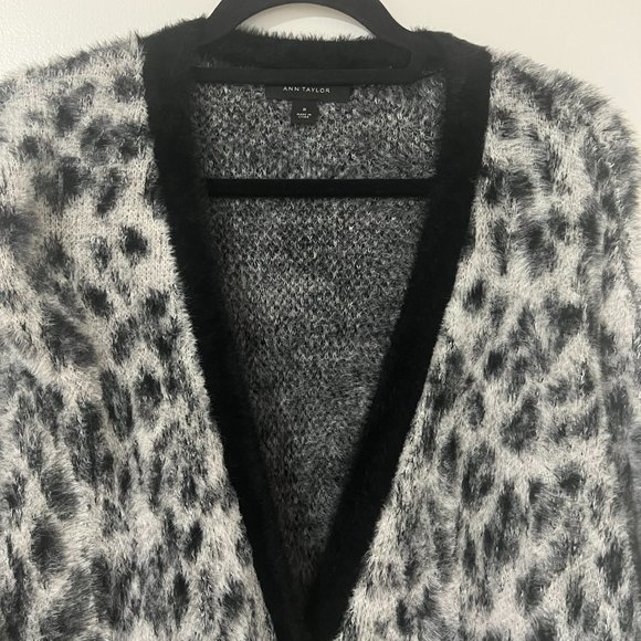 Ann Taylor Animal Print Fluffy Cardigan - Size M - NWOT - Picture 2 of 8